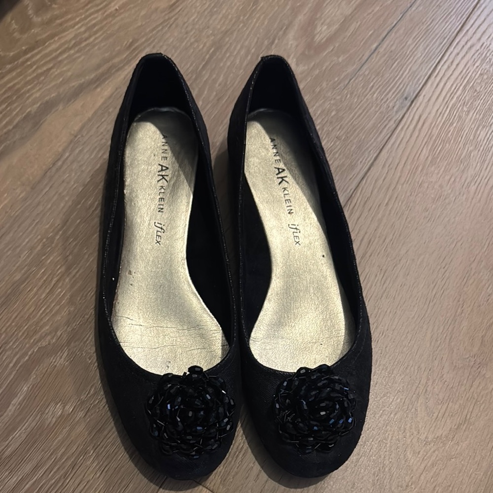 Anne Klein Women's Black Flats with Floral Detail